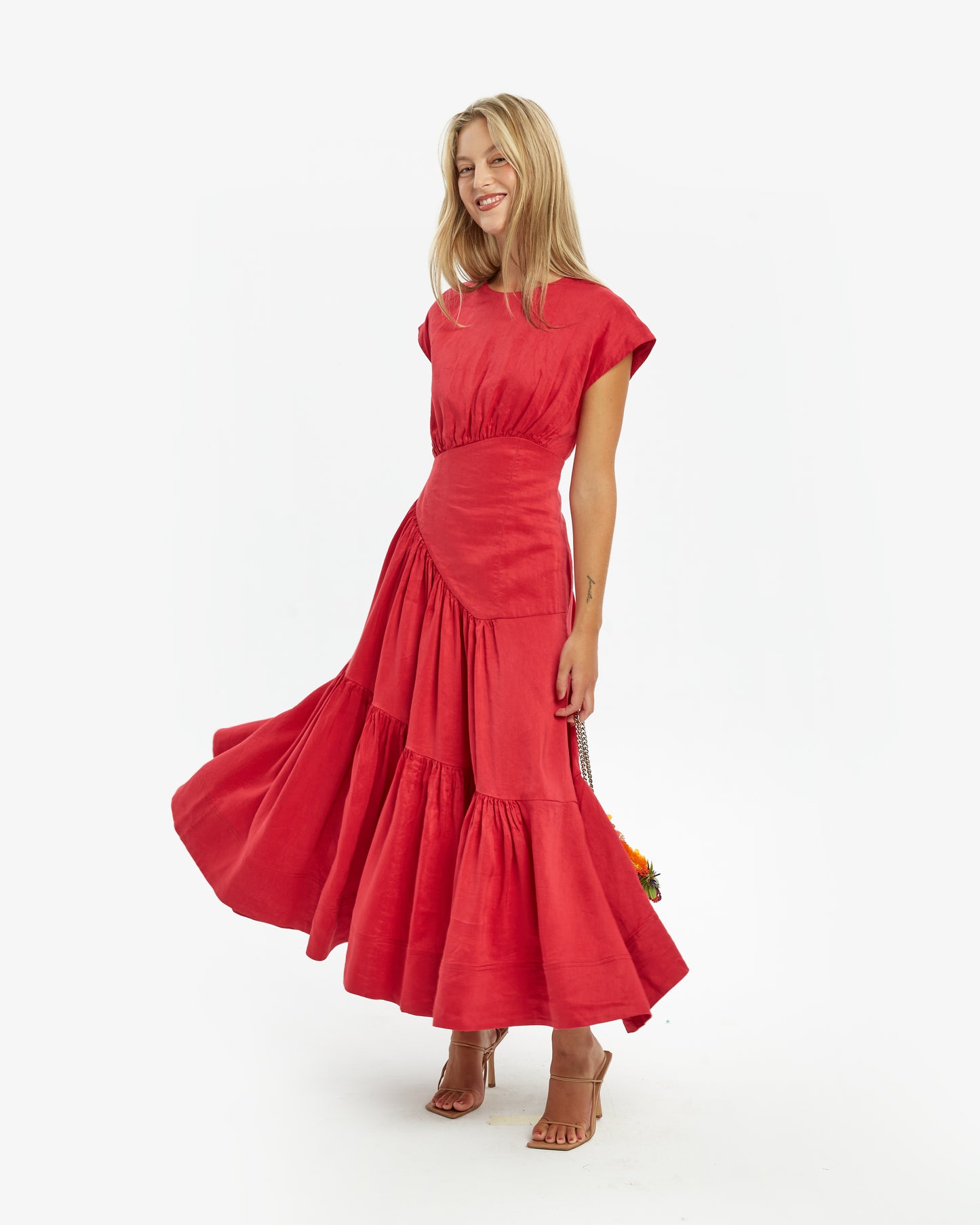 Aje - vestido midi Caiz - Lend the Label