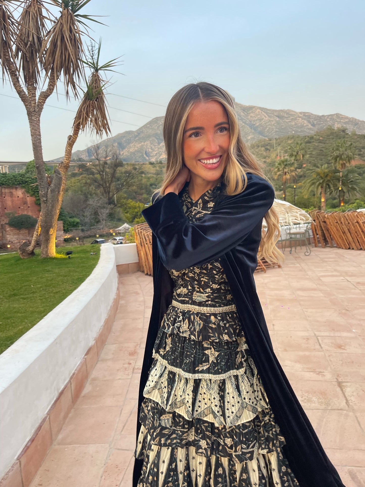 Deluem x Foodtropia - Abrigo terciopelo azul - Lend the Label