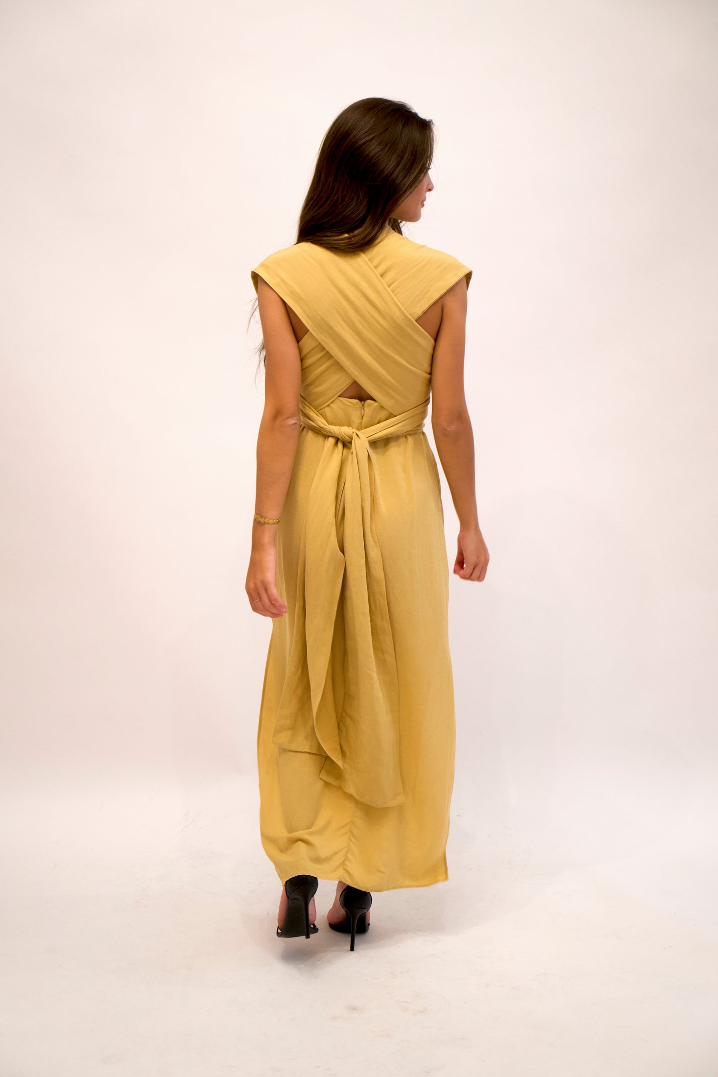 Name the brand - Vestido Midi Mustard