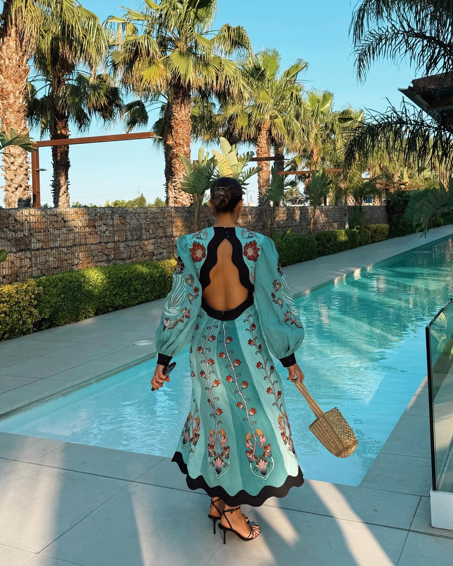 Farm Rio- Vestido Midi Bora - Lend the Label