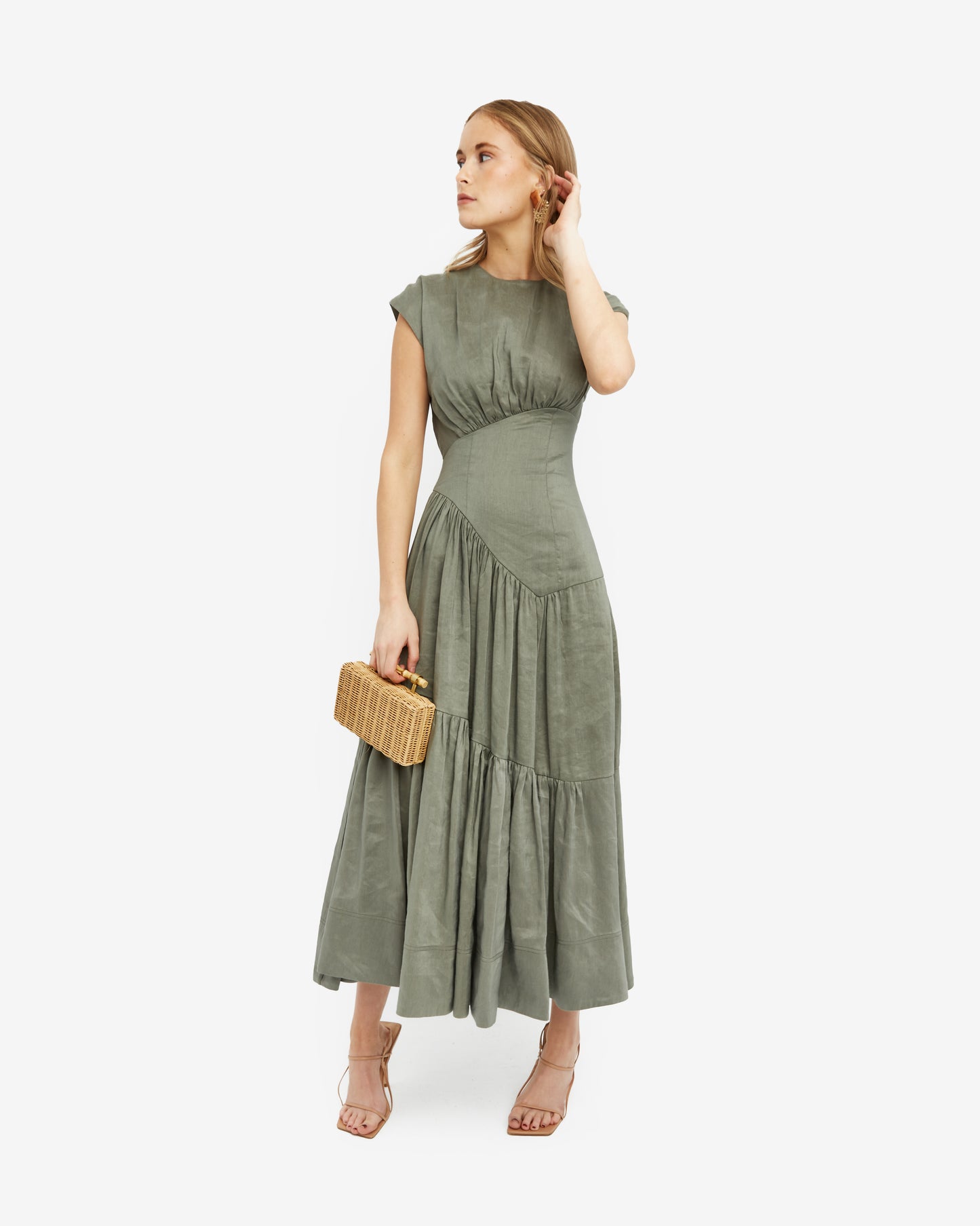 Aje- vestido midi Hojae