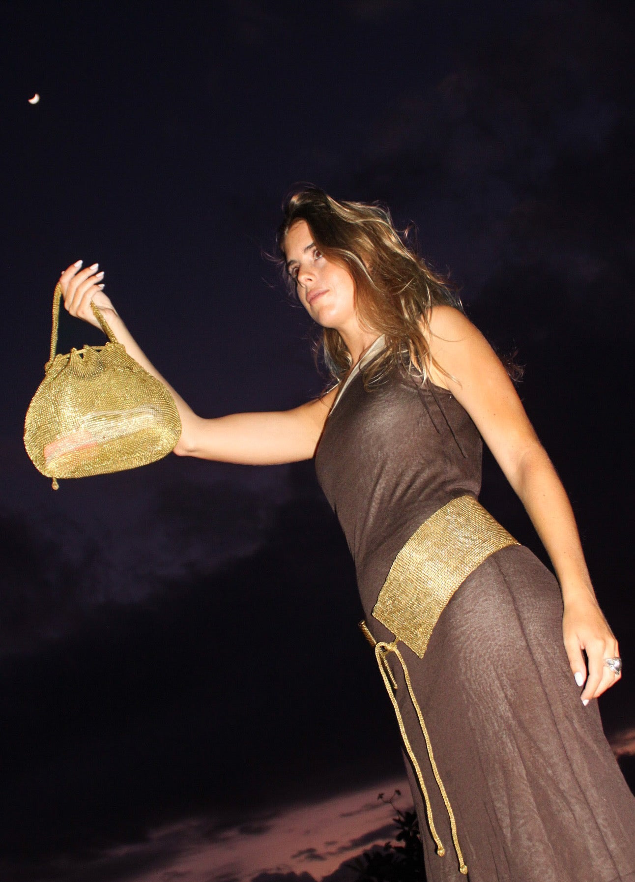 Moné - Aphrodite bag Gold