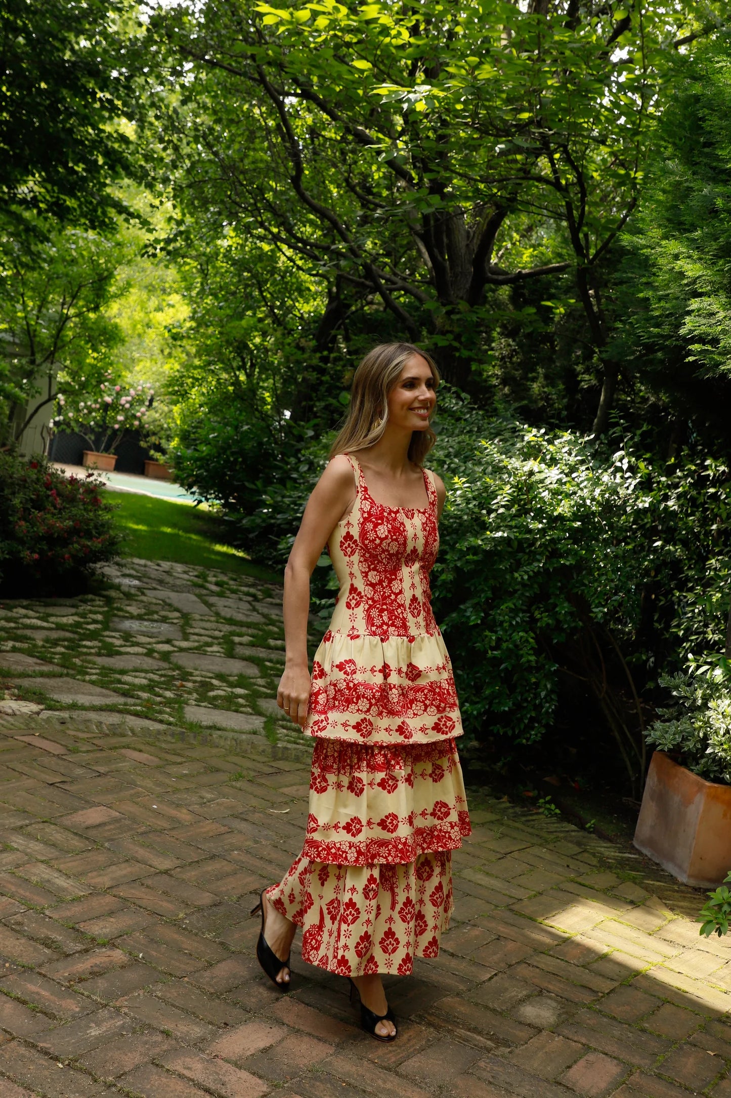 Sophie and Lucie - Vestido Midi Cielia