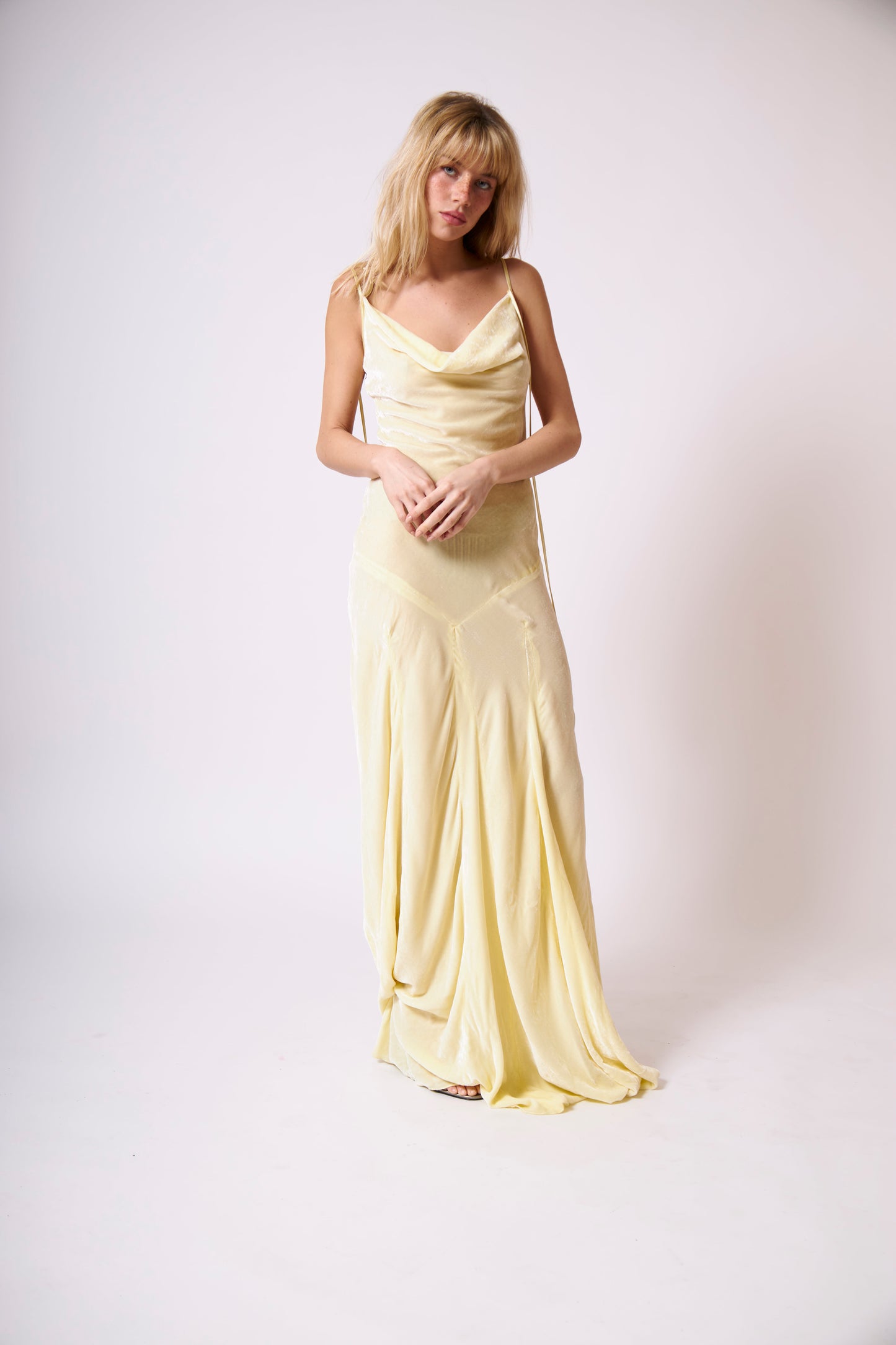 16Arlinghton - Vestido Maxi Chelsea