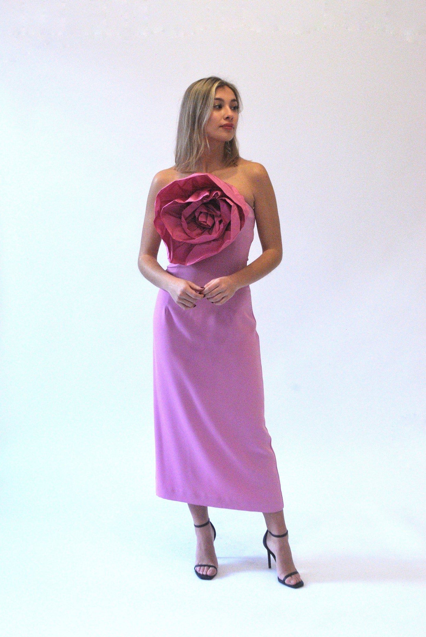 Redondo Brand - Vestido Midi Pétalo pre-loved